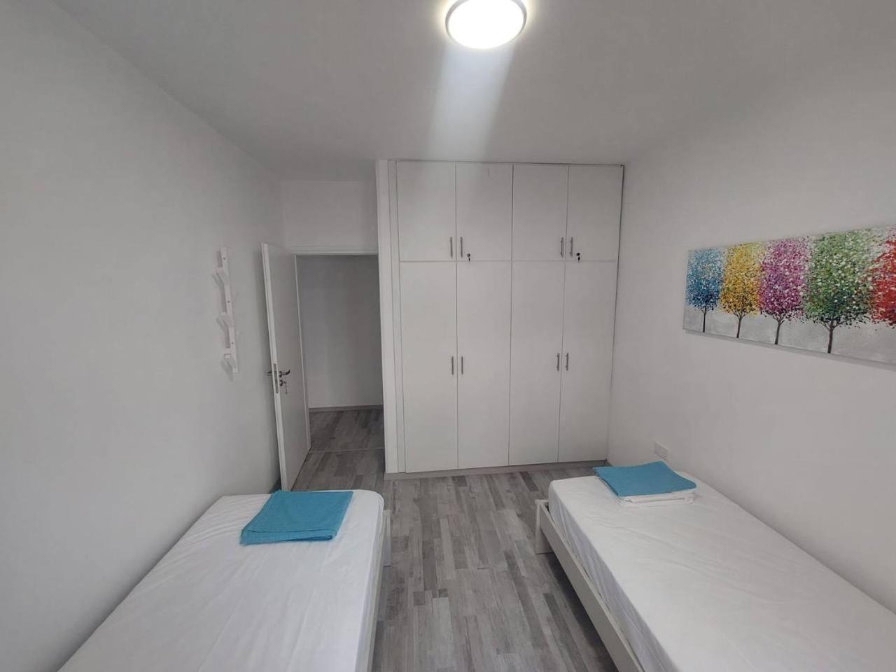 Amazing Two Bedroom Apartment *