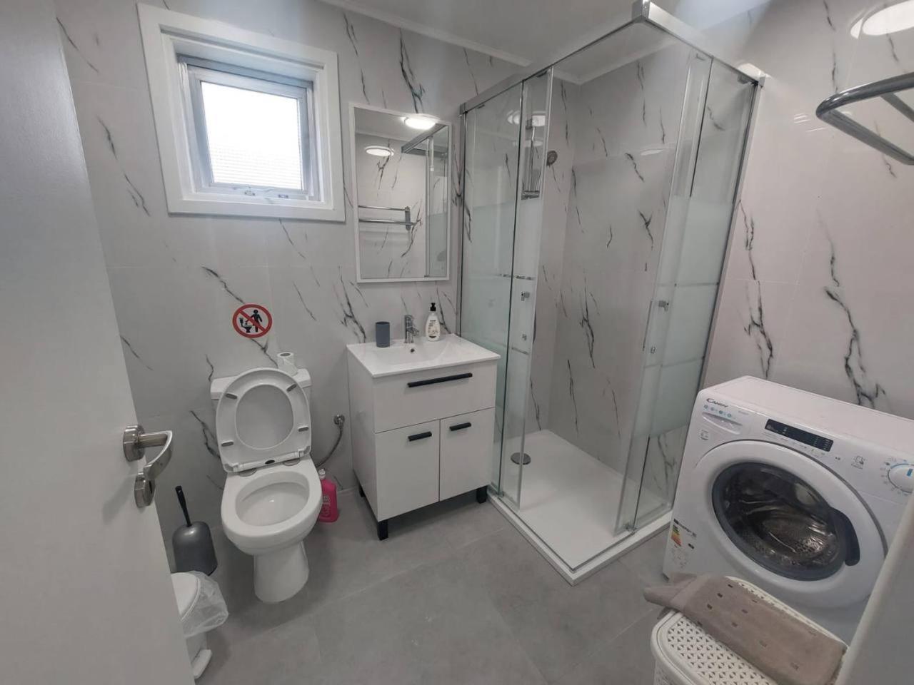 Amazing Two Bedroom *